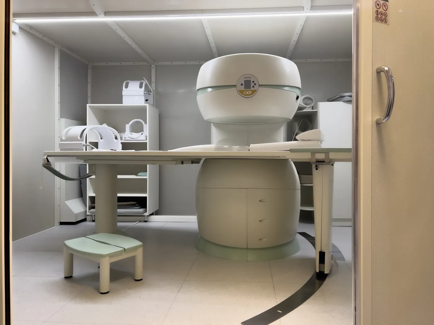 Risonanza Magnetica Aperta — Studio Medico Mondelli